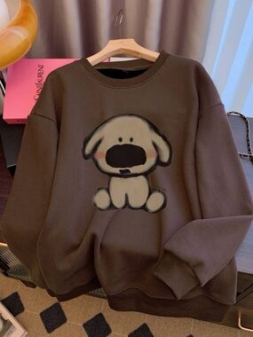 Brown Sweatshirt with Cute Cartoon Puppy Graphic
